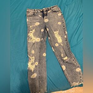 🌼 Flower Power jeans! 🌼